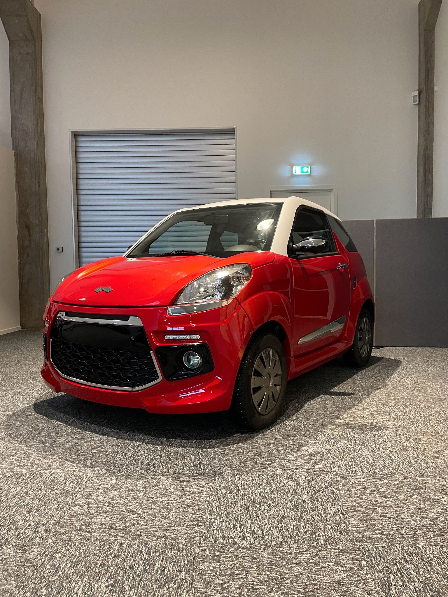 Ligier JS50 0.5 DCI 492 CVT, 5hk, 2013