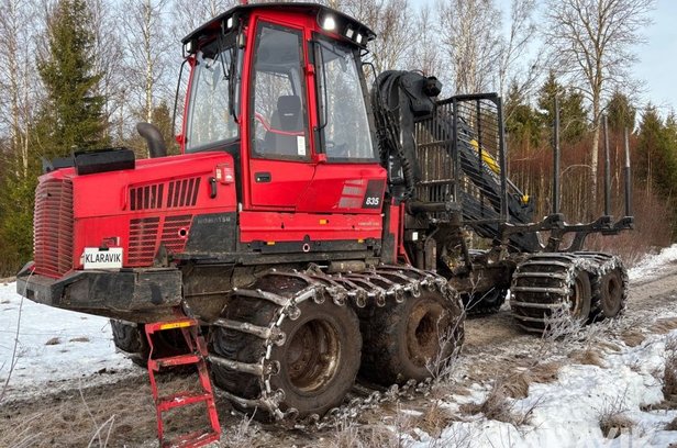 Skotare Komatsu Comfort Ride 835 säljes i Öre - såld eller borttagen