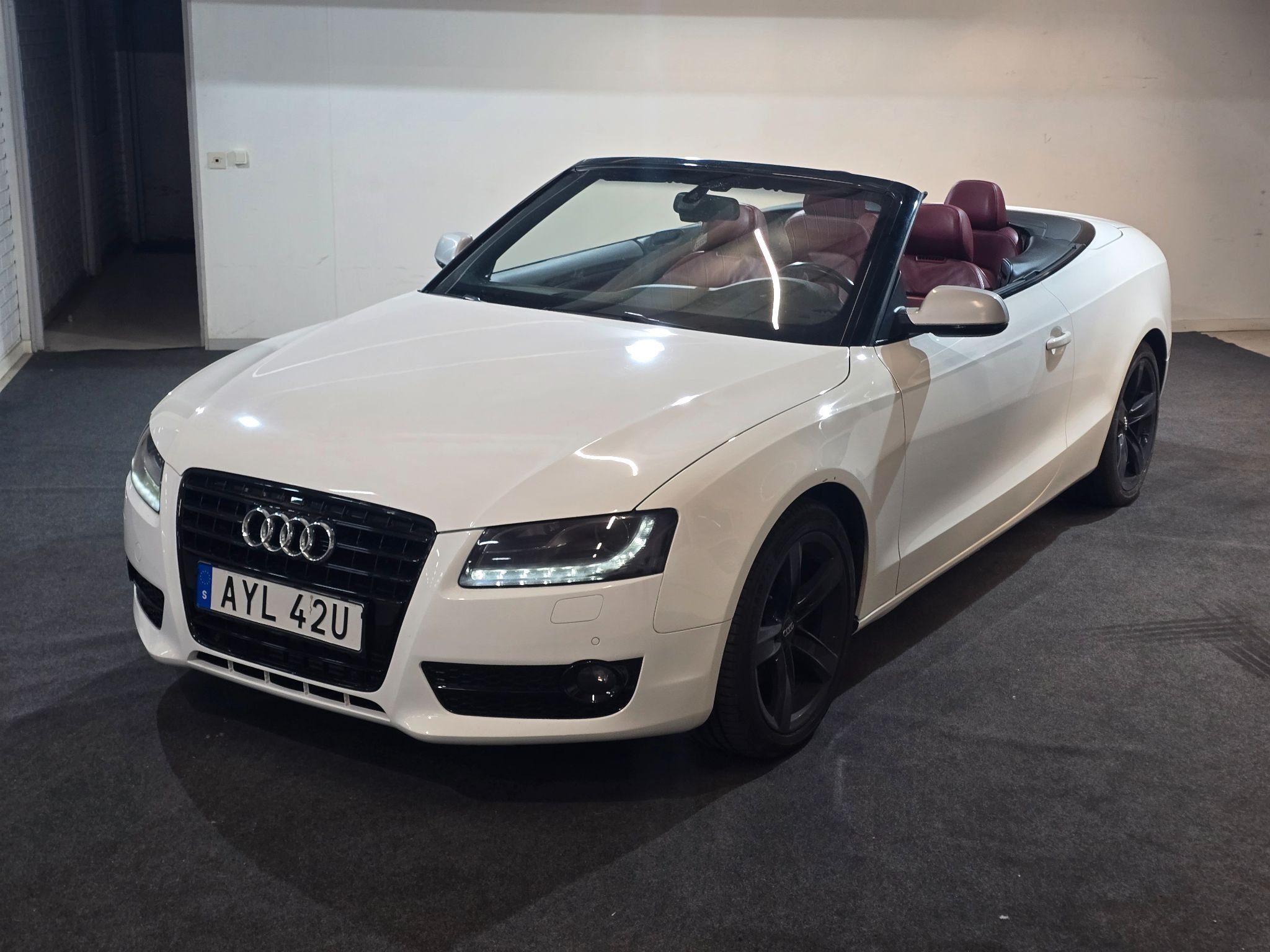 Audi A5 Cabriolet 2.7 TDI V6 DPF Multitronic, 190hp, 2011