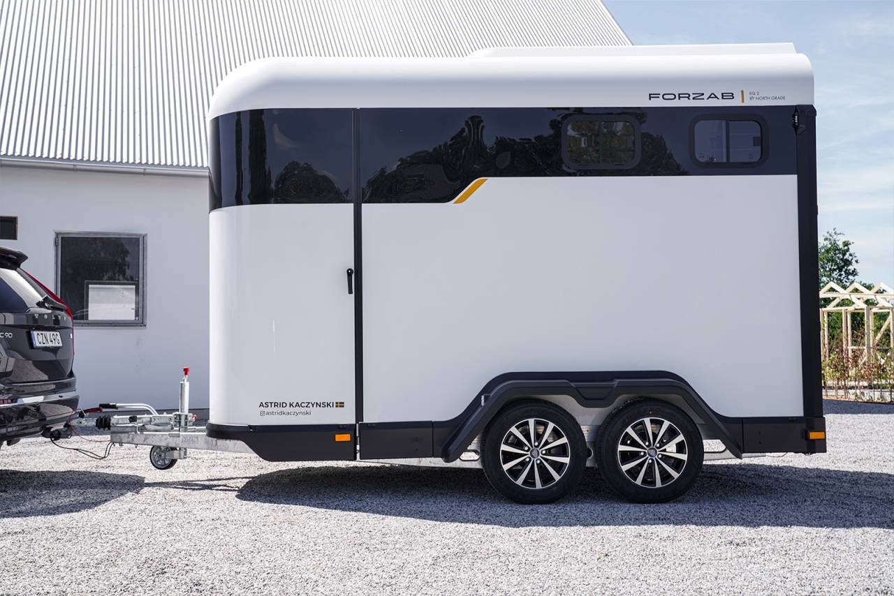 NYA FORZAB EQ2 HÄSTSLÄP