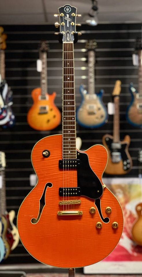 Yamaha AES1500