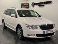 Skoda Superb Kombi 2.0 TDI Elegance | D-Värmare |Drag| Nybes
