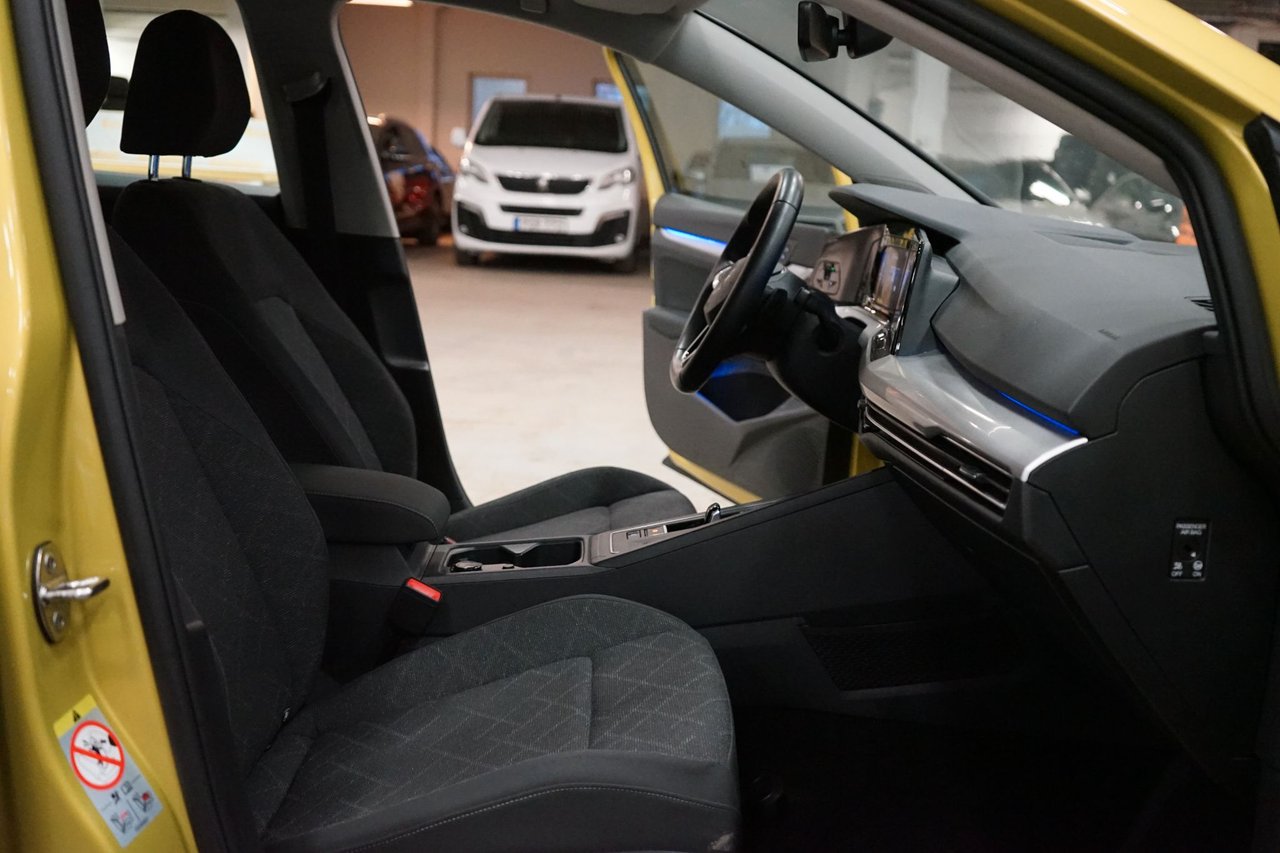 Volkswagen Golf 1.5 eTSI ACT OPF DSG Sekventiell, 150hk, 2020