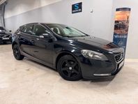 Volvo V40 D2 Kinetic Nybesiktigad