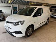 Toyota ProAce City 1.5D Automat Professional Värmare Navi