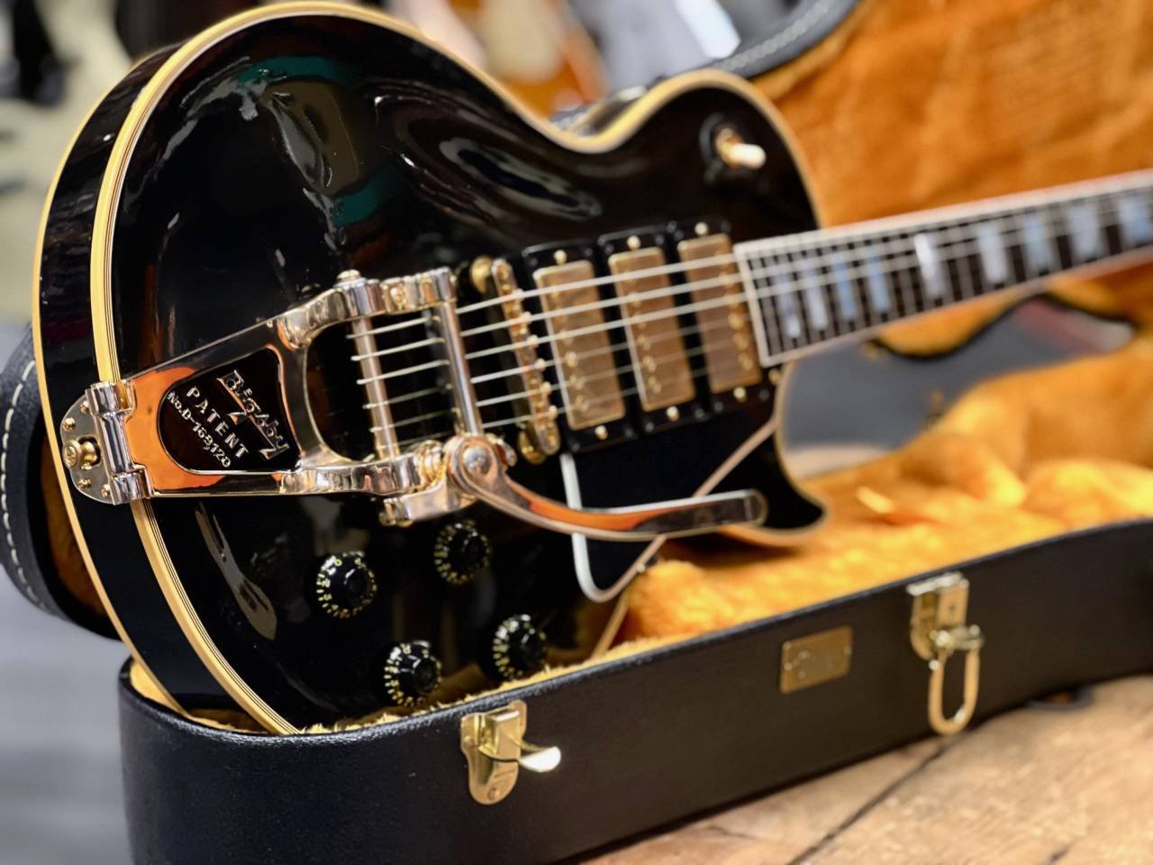 1957 Les Paul Custom Reissue ...