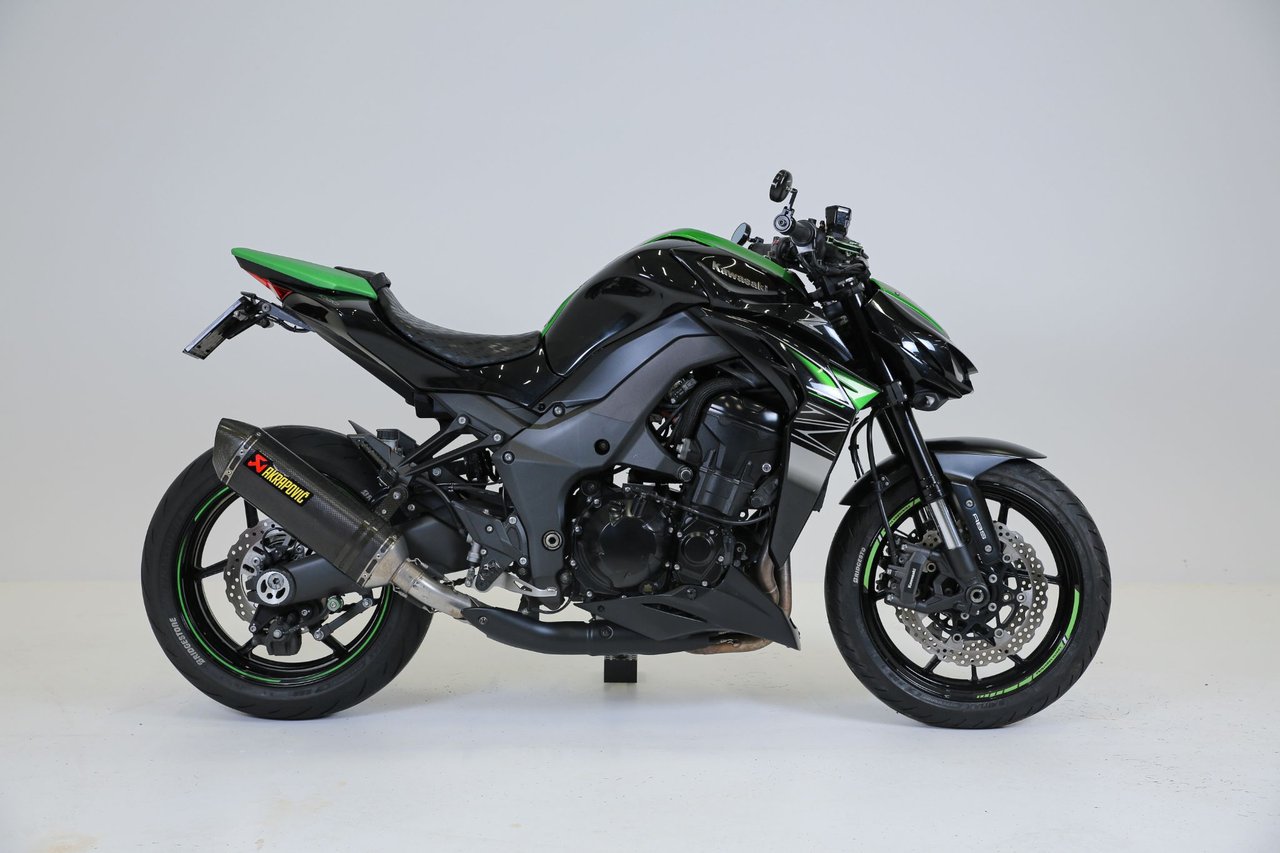 Kawasaki Z1000 Akrapovic