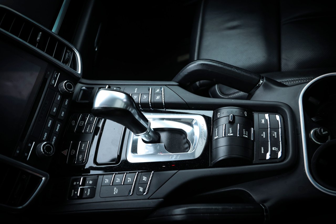 Porsche Cayenne S E-Hybrid TipTronic, 8-trinn, 416hk, 2017