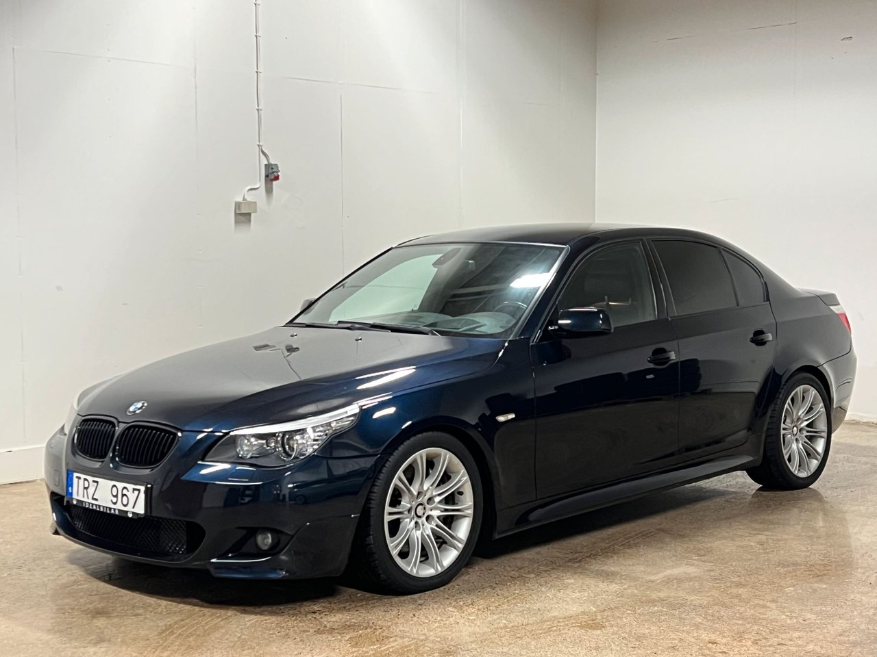 BMW 550 i Sedan M Sport LCI H...