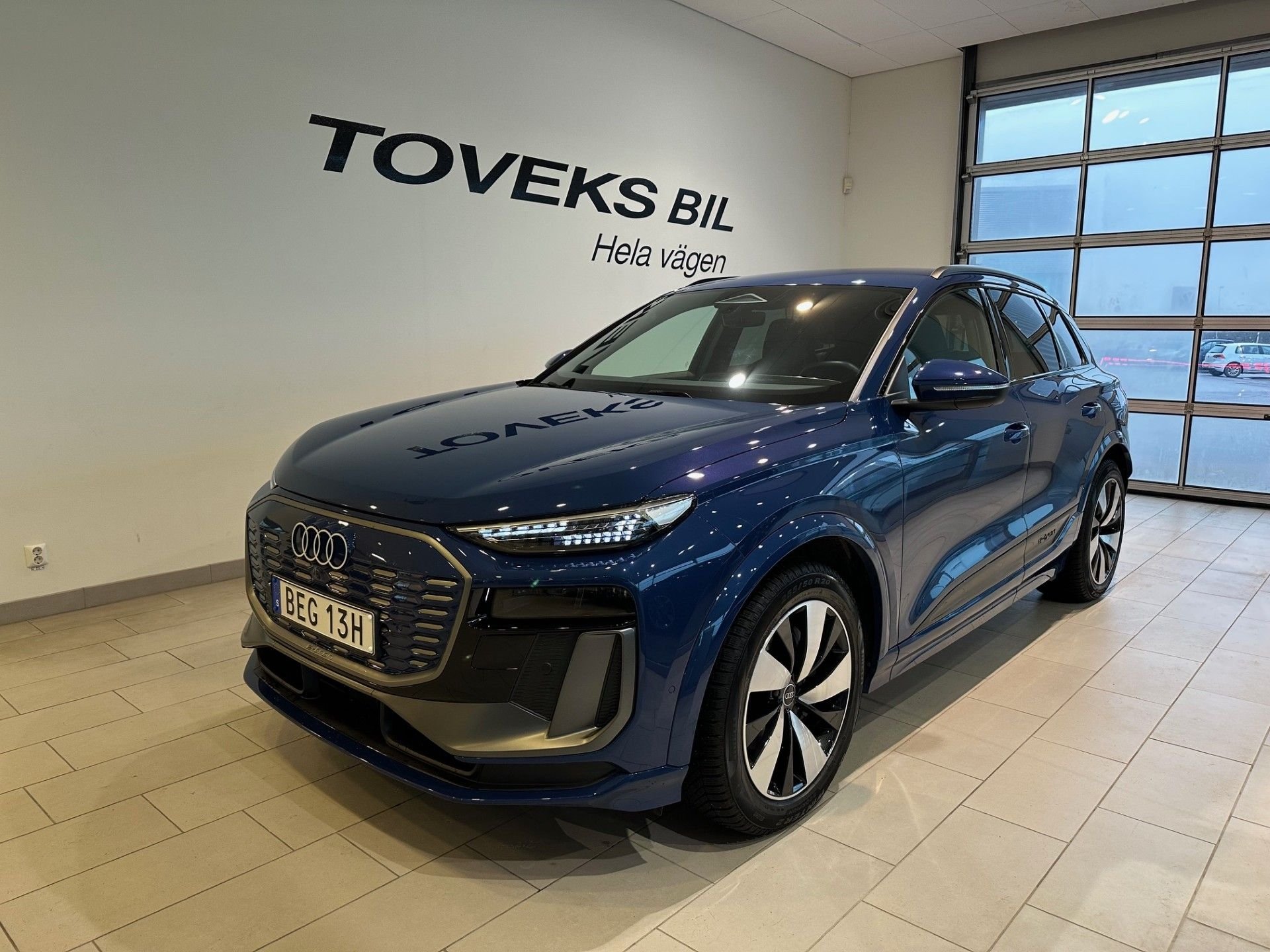 Audi Q6 e-tron quattro, 388hk, 2024