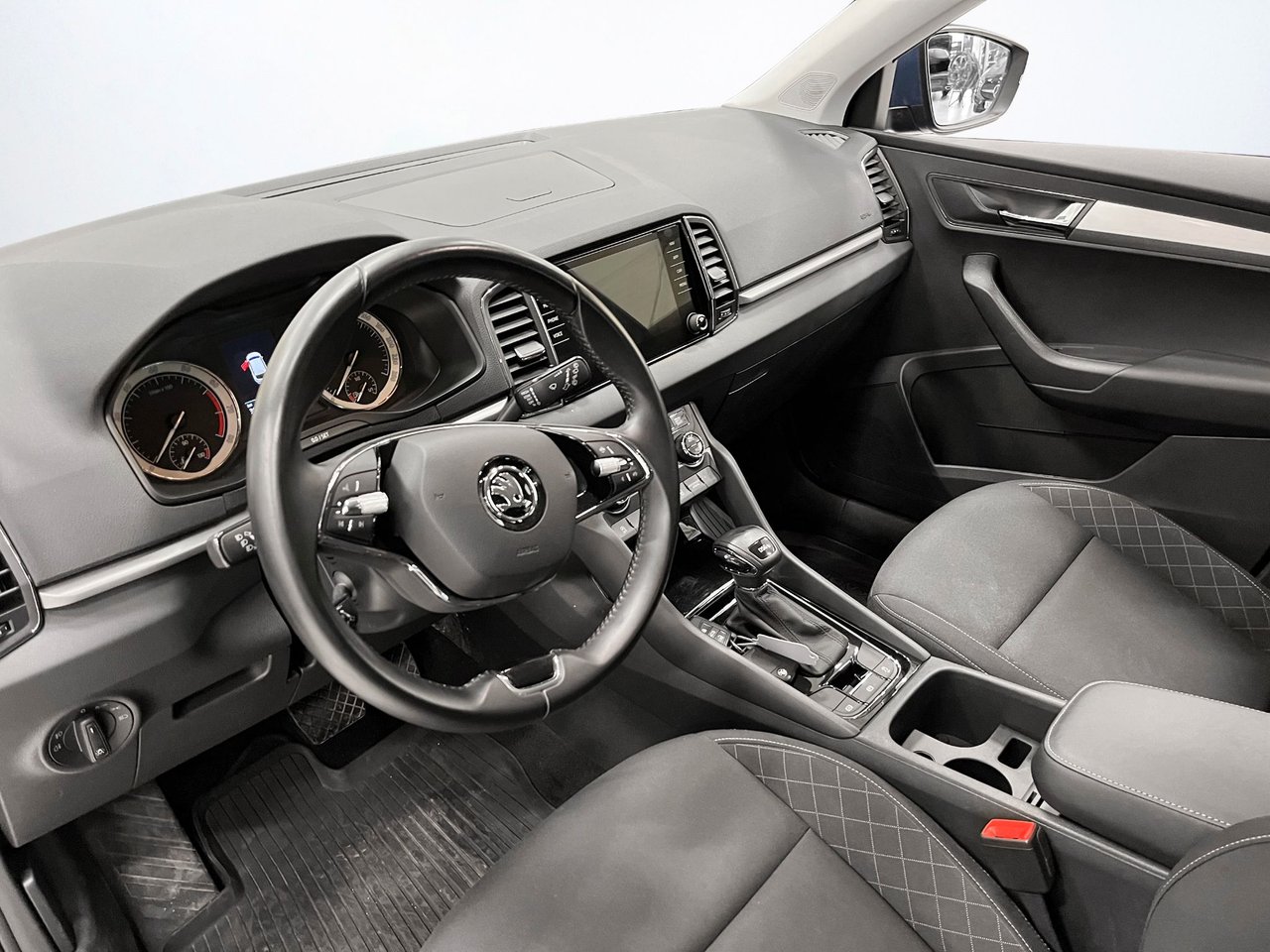 Škoda Karoq 1.5 TSI ACT DSG Sequential, 150hp, 2022