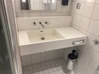 Tvättställ inkl blandare