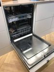 Diskmaskin EES67410L, utställningsex. XXL utrymme!