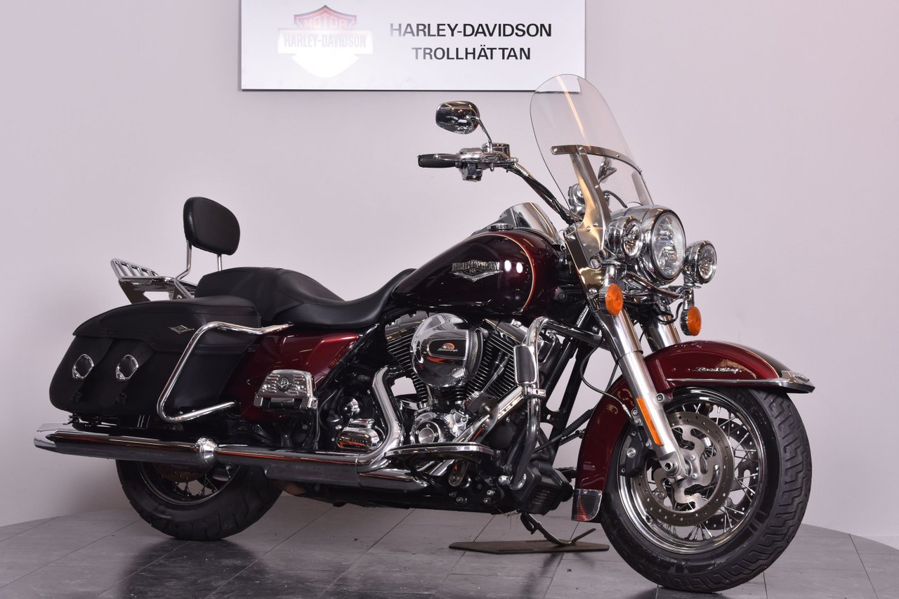 Harley-Davidson Road King Cus...