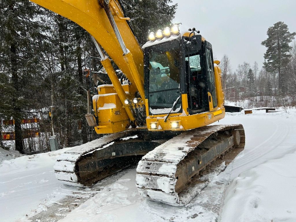 Komatsu PC228 USLC-11