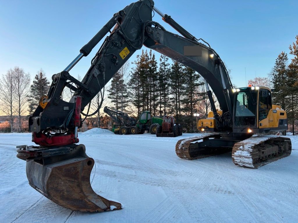 Volvo EC 300 D L