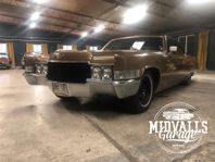 Cadillac De Ville Sedan