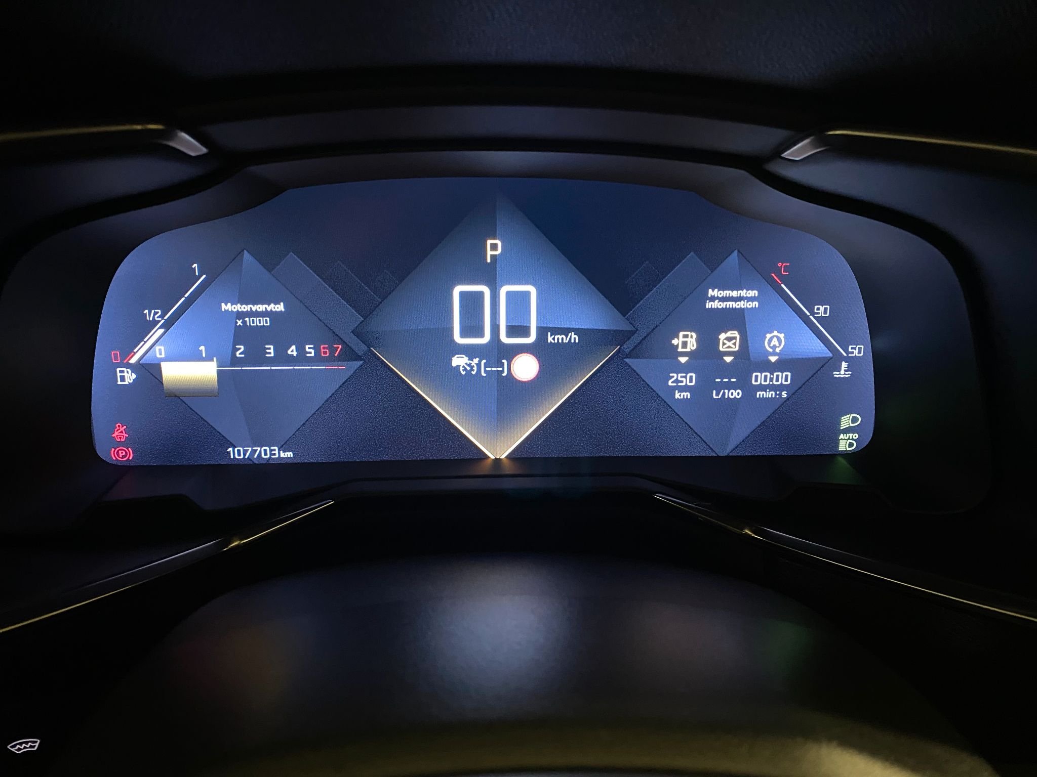 DS 7 Crossback 1.6 THP EAT, 181hp, 2019
