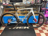 Trek Madone SL 7 2025 Rea