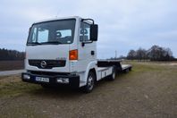 Nissan Atleon Nissan Atleon BE Dragbil Med Trailer