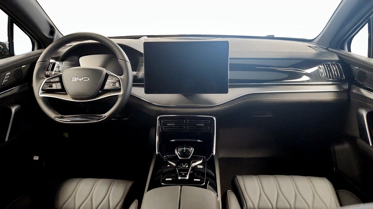 BYD Tang EV AWD, 517hk, 2024