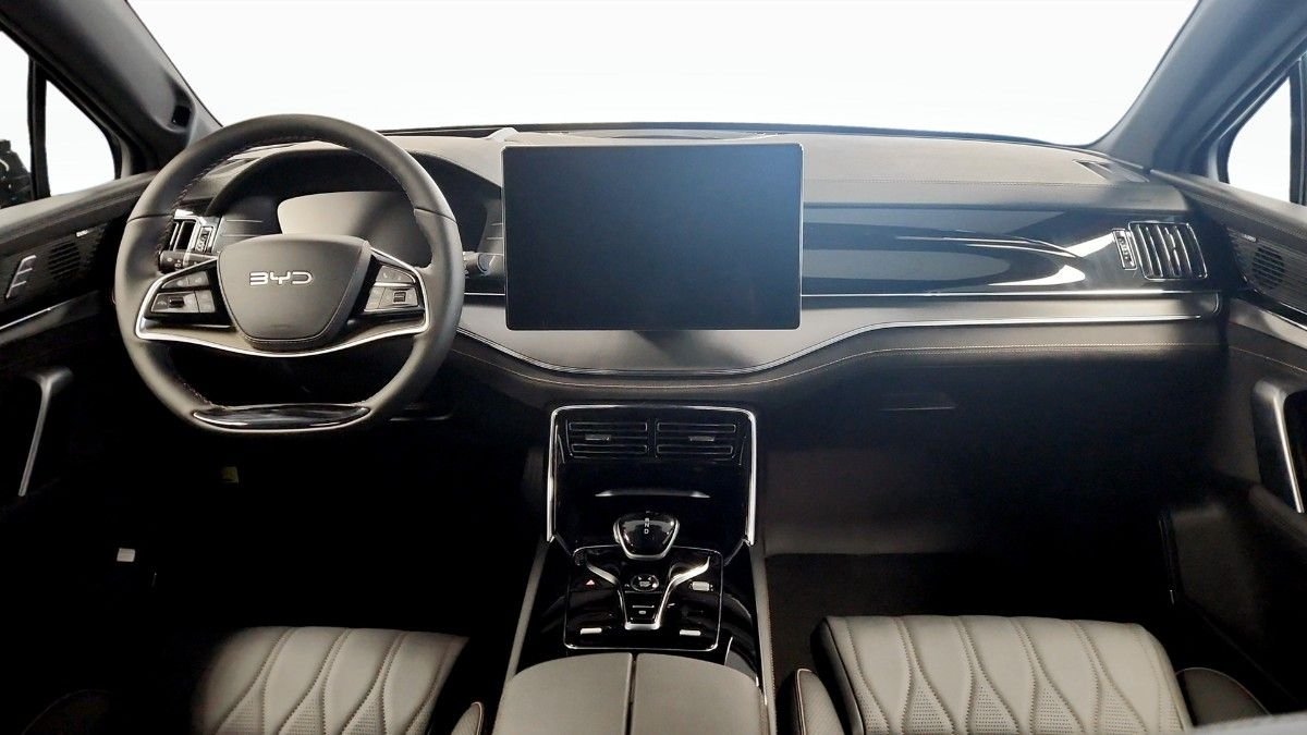 BYD Tang EV AWD, 517hk, 2024
