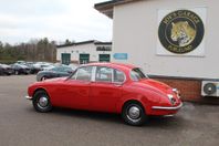 Jaguar Mark 2 Daimler V8 250, helt körklar, mkt trevlig bil!