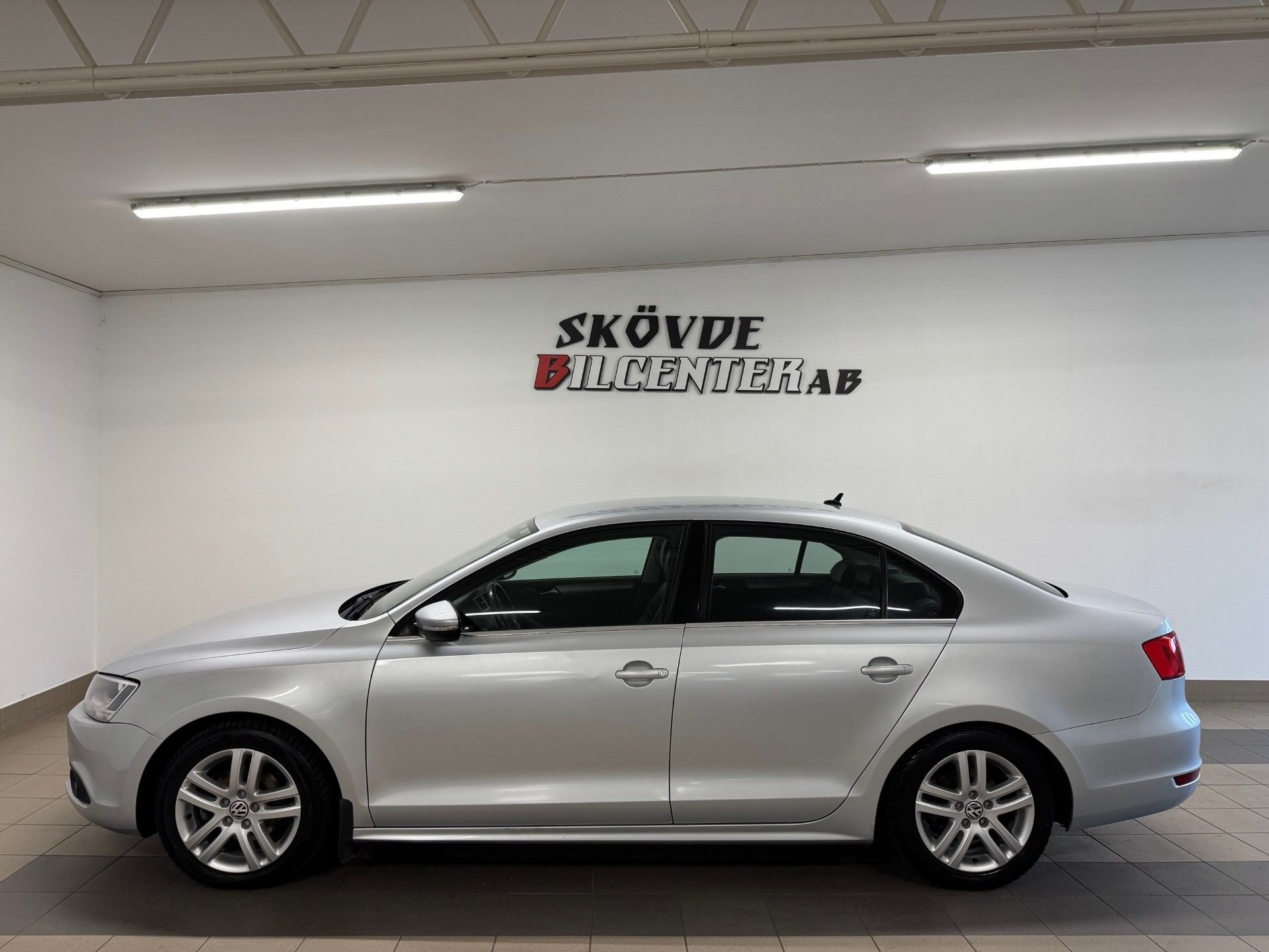 Volkswagen Jetta 1.6 TDI DPF BMT DSG sekvensiell, 7-trinn, 105hk, 2012