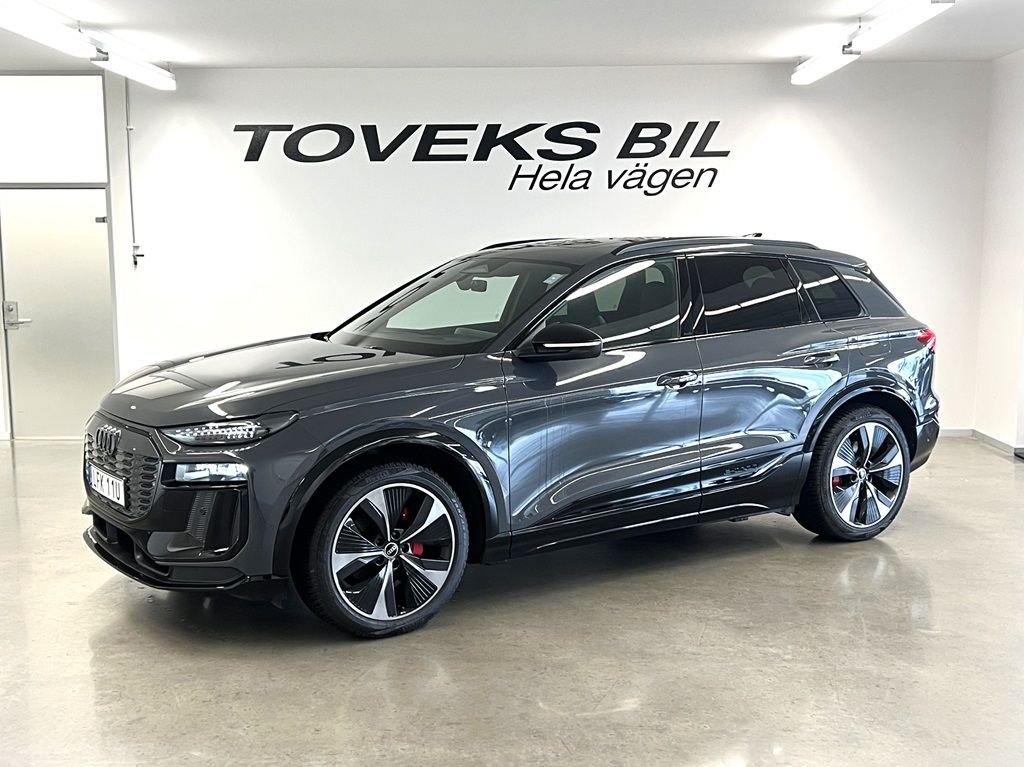 Audi Q6 e-tron quattro, 388hk, 2024