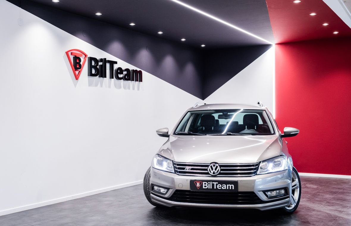 Volkswagen Passat Variant 2.0 TDI DPF BMT 4Motion DSG Sequential, 177hp, 2015