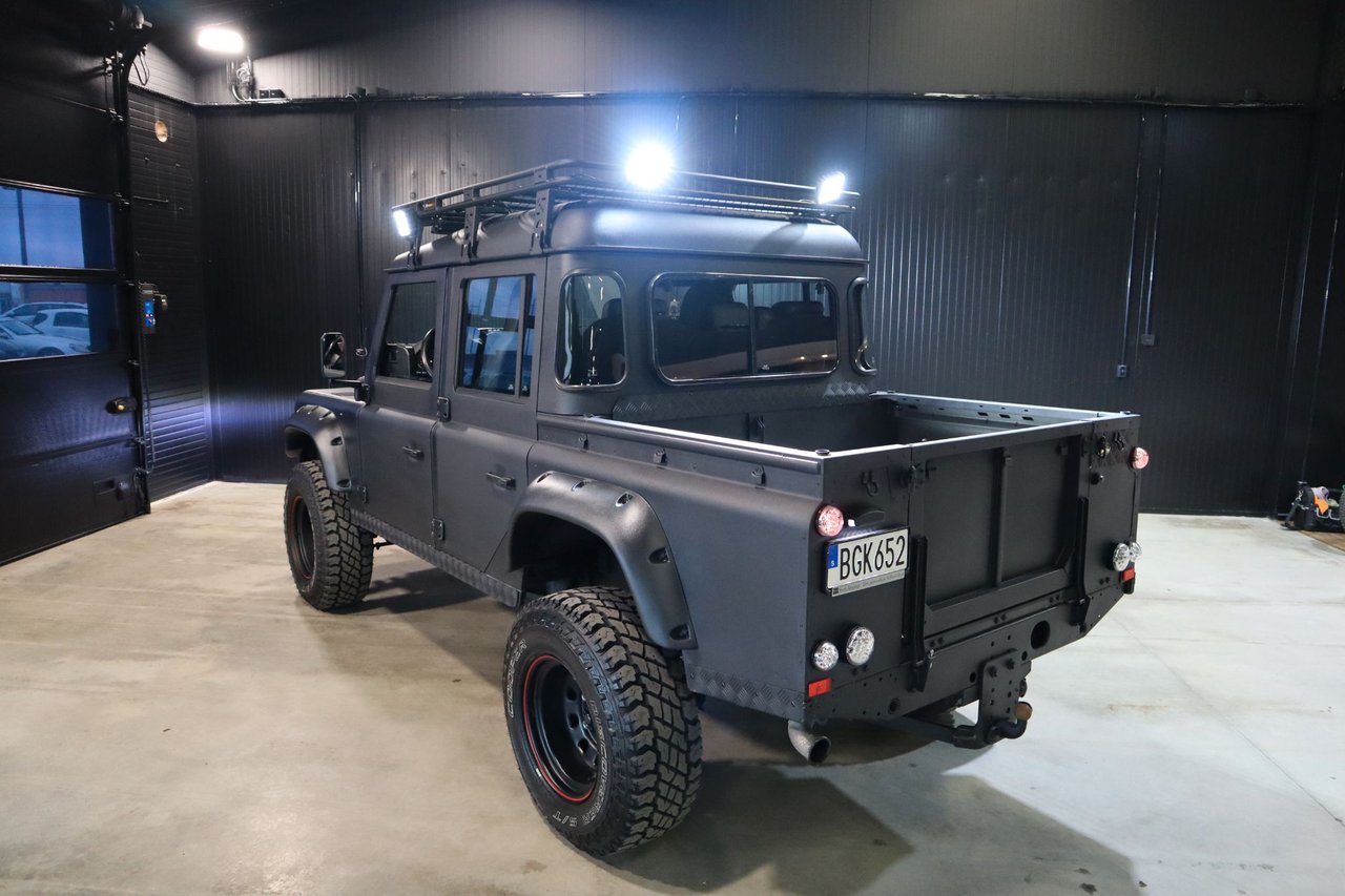 Land Rover Defender 110 Double Cab Pick Up 2.4 TD4 4x4 Manual, 122hp, 2008