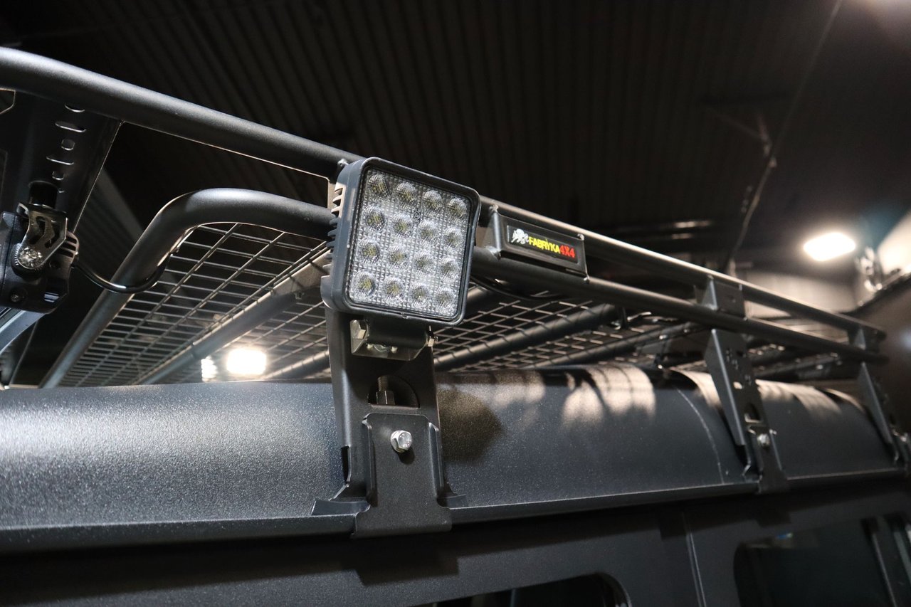 Land Rover Defender 110 Double Cab Pick Up 2.4 TD4 4x4 Manual, 122hp, 2008