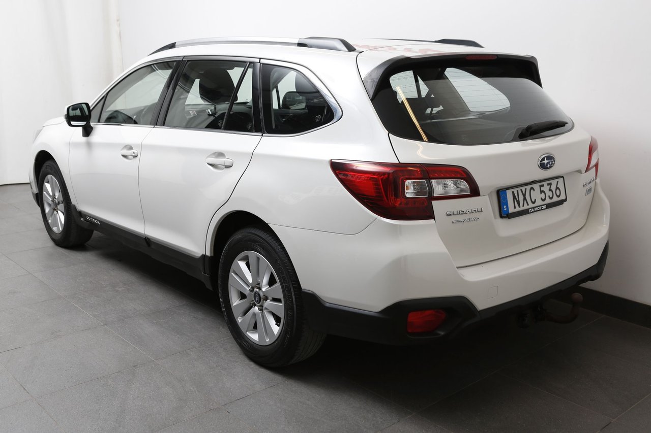 Subaru Outback 2.0 4WD Lineartronic, 150hk, 2015