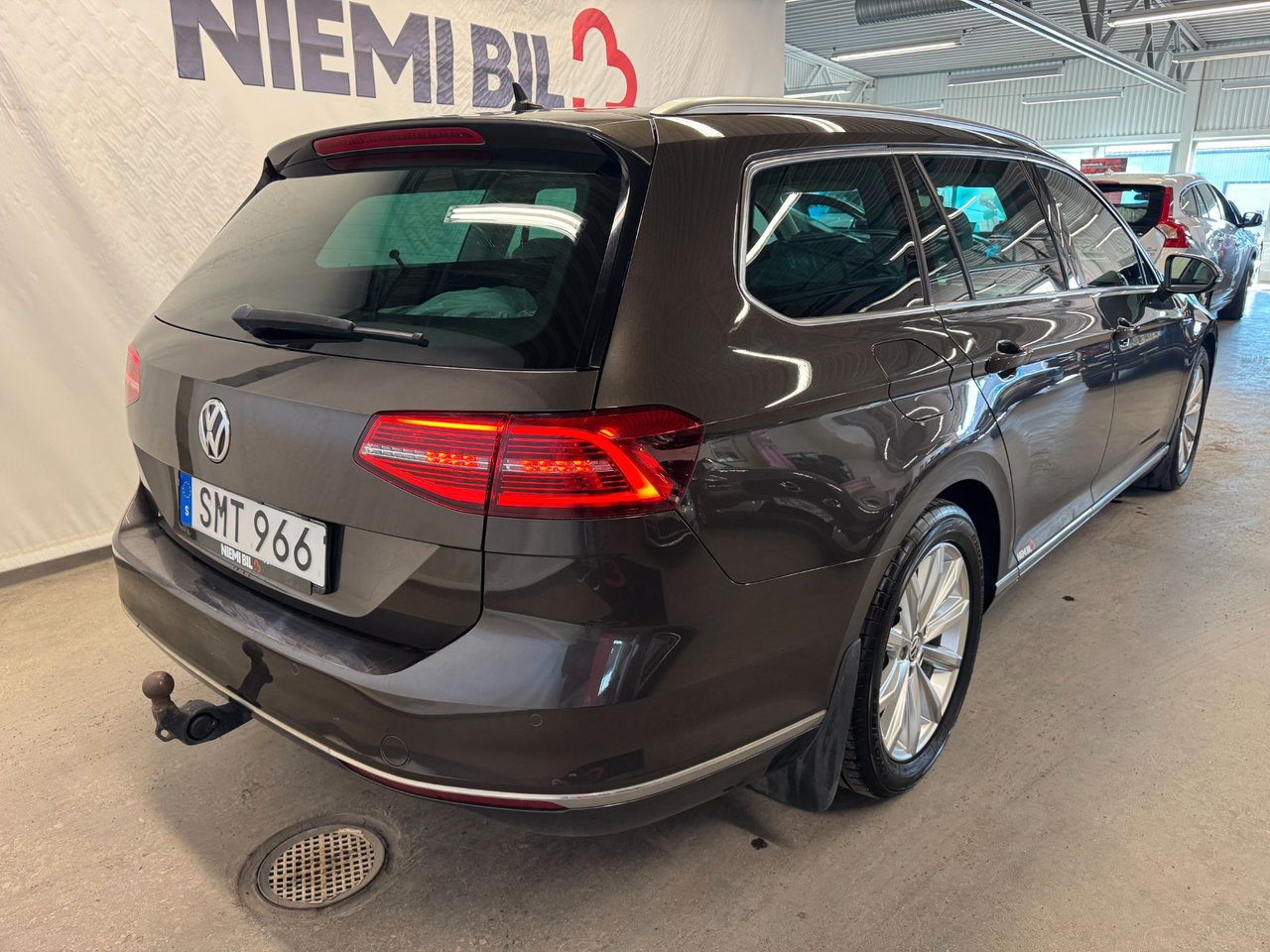 Volkswagen Passat Sportscombi 2.0 TDI DPF SCR BMT 4Motion DSG Sekventiell, 190hk, 2015