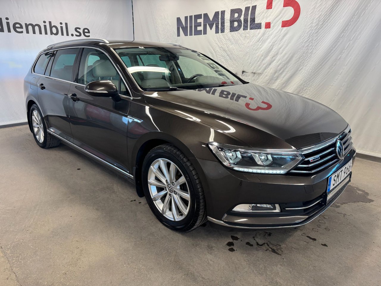 Volkswagen Passat Sportscombi 2.0 TDI DPF SCR BMT 4Motion DSG Sekventiell, 190hk, 2015