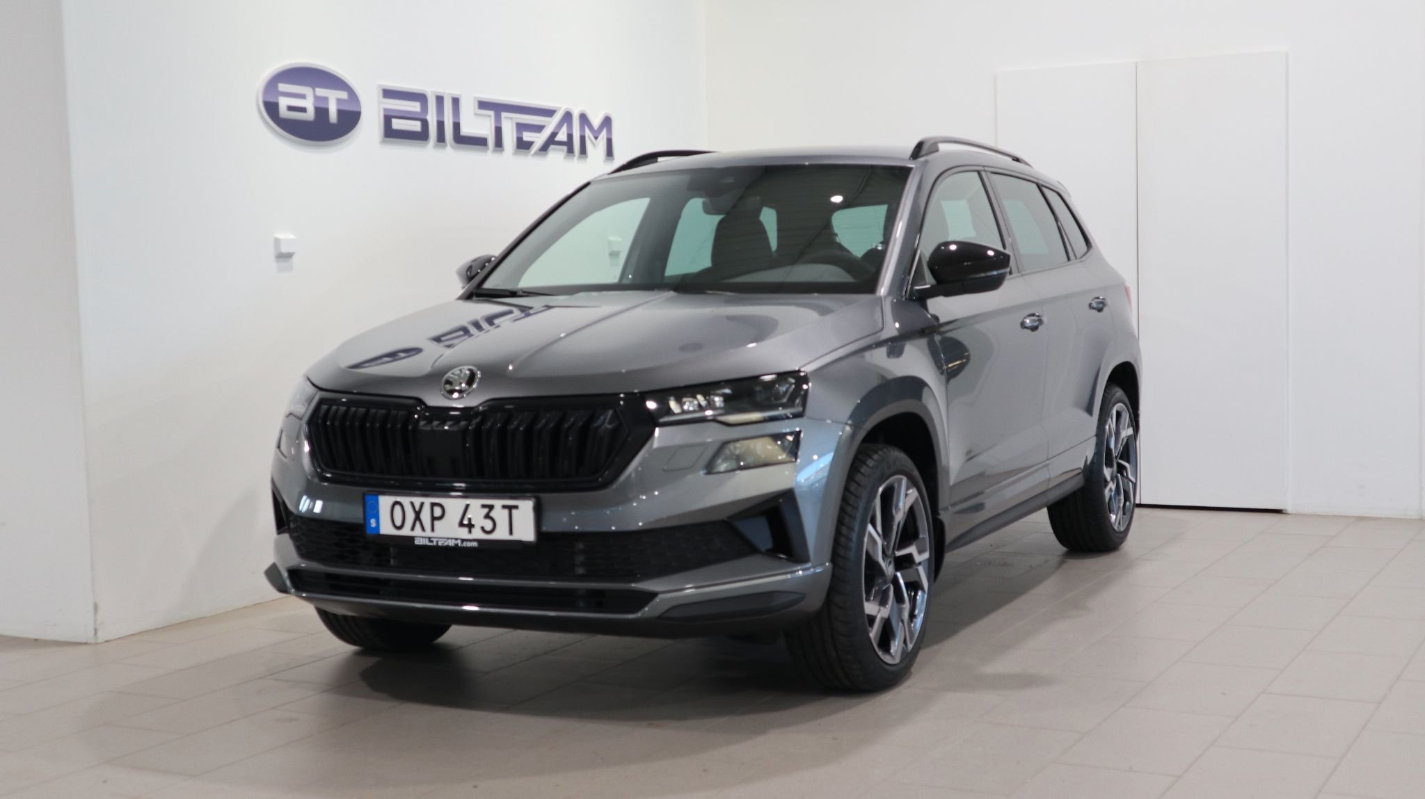 Škoda Karoq 2.0 TSI 4x4 DSG Sekventiell, 190hk, 2025