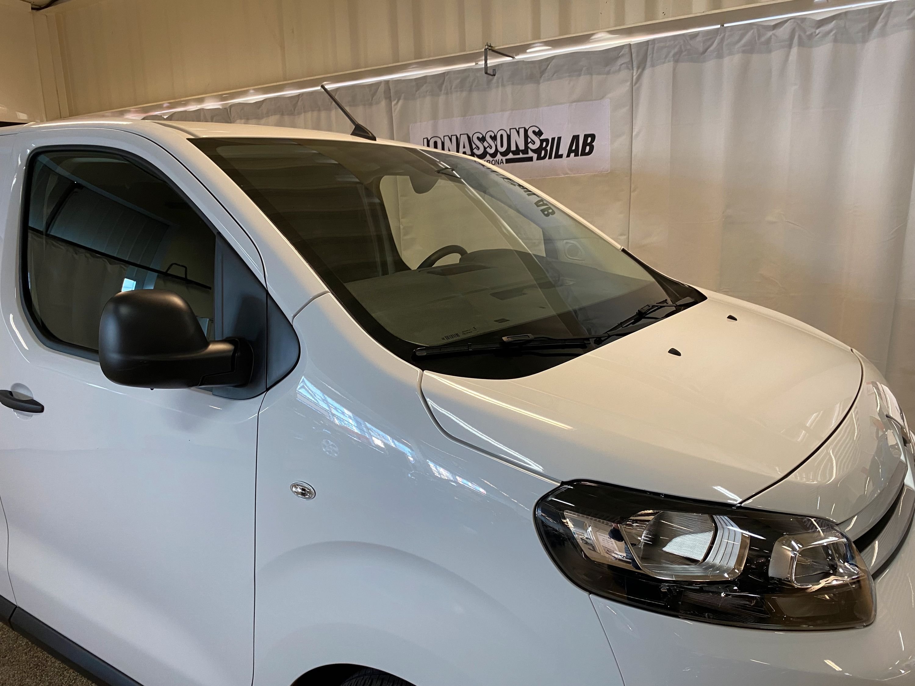 Citroën ë-Jumpy 75, 136hk, 2023