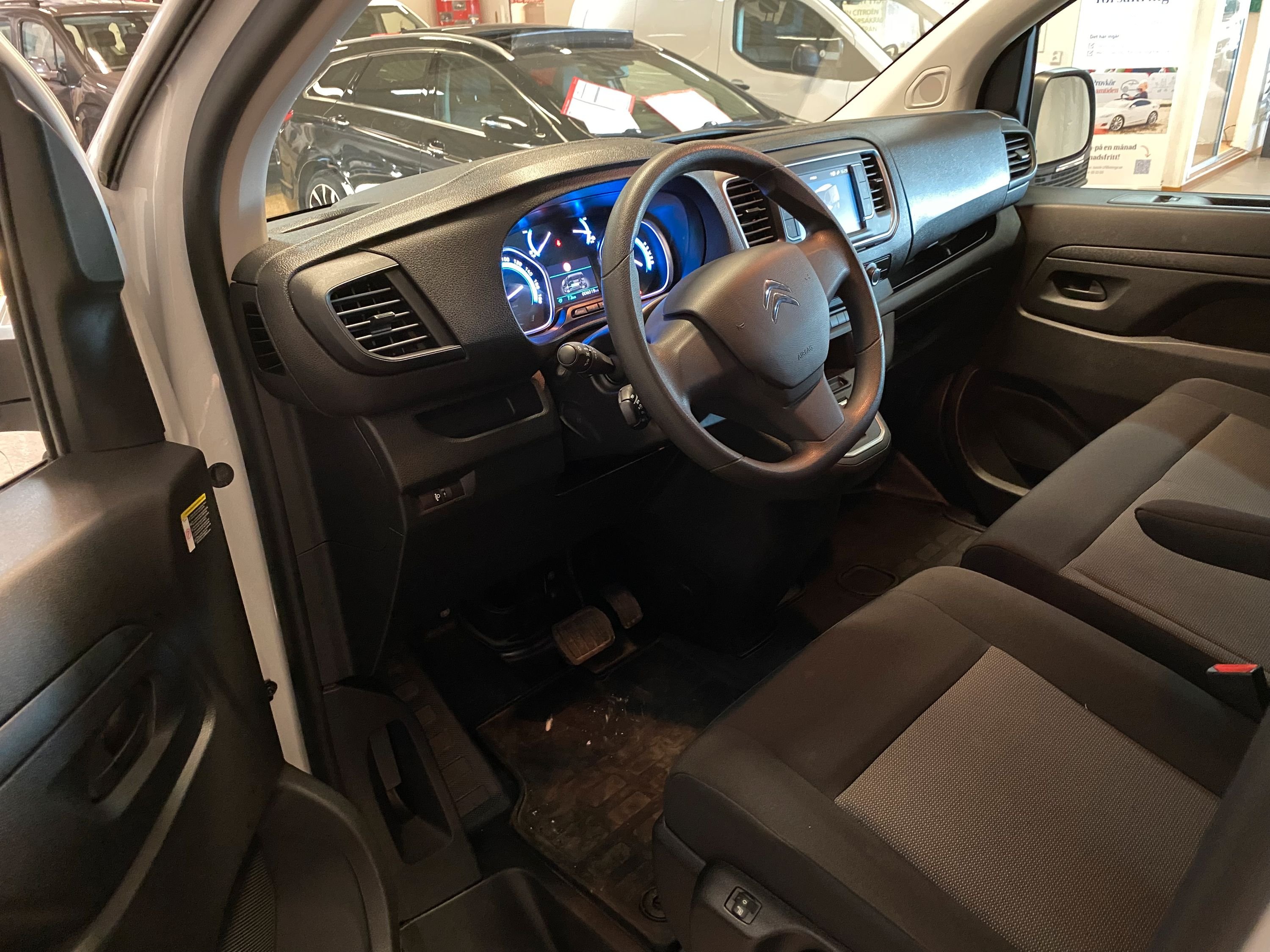 Citroën ë-Jumpy 75, 136hk, 2023