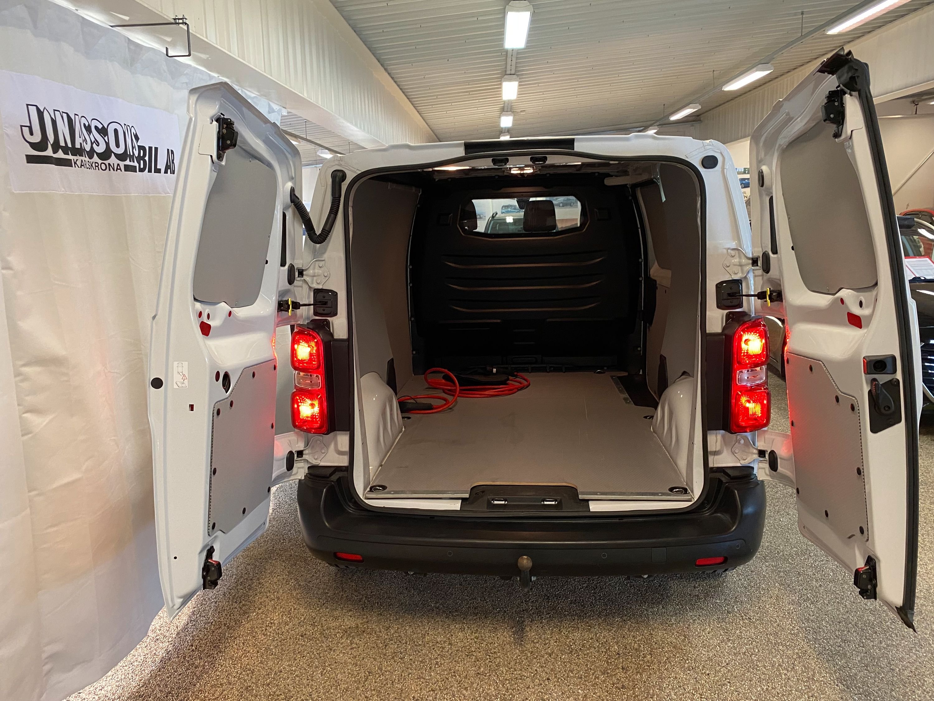 Citroën ë-Jumpy 75, 136hk, 2023