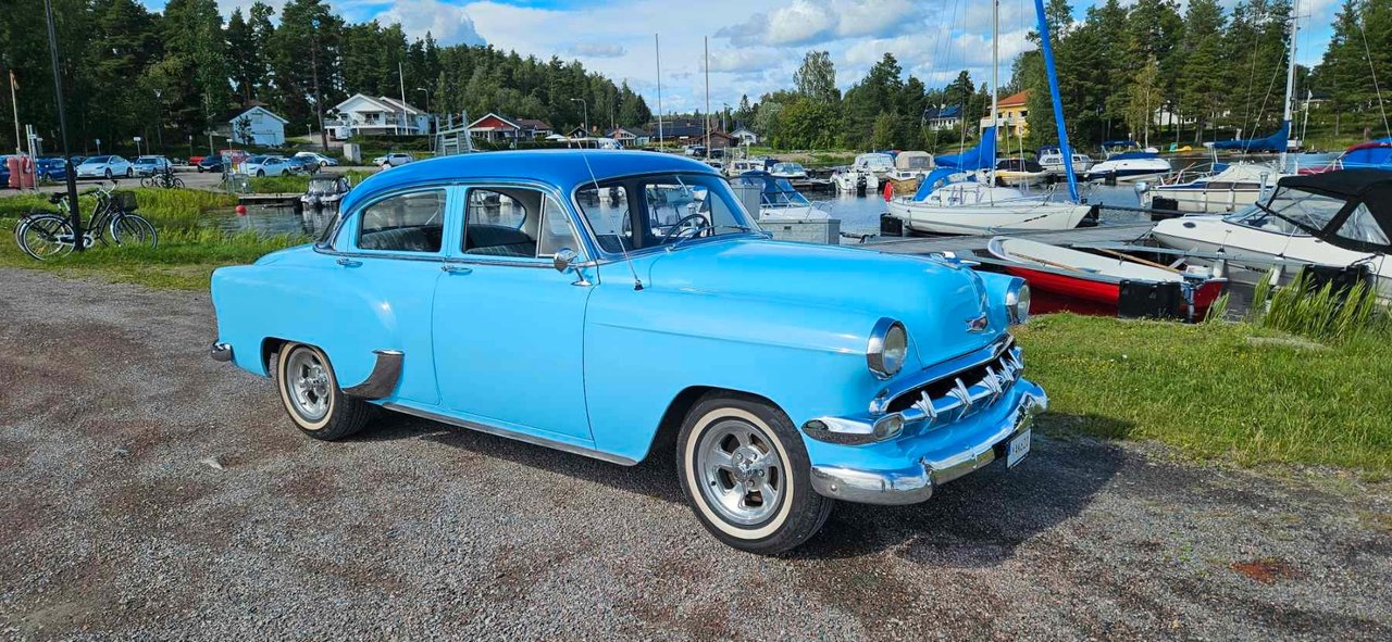 Chevrolet 210 Bel Air Deluxe