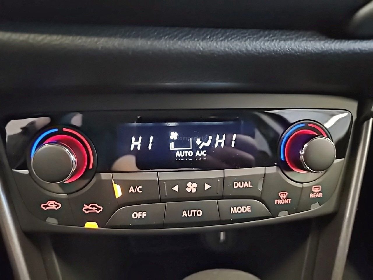 Suzuki S-Cross HEV AllGrip AGS, 115hk, 2024