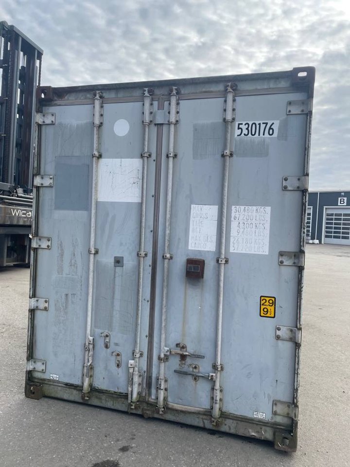 40' Fots isolerad container