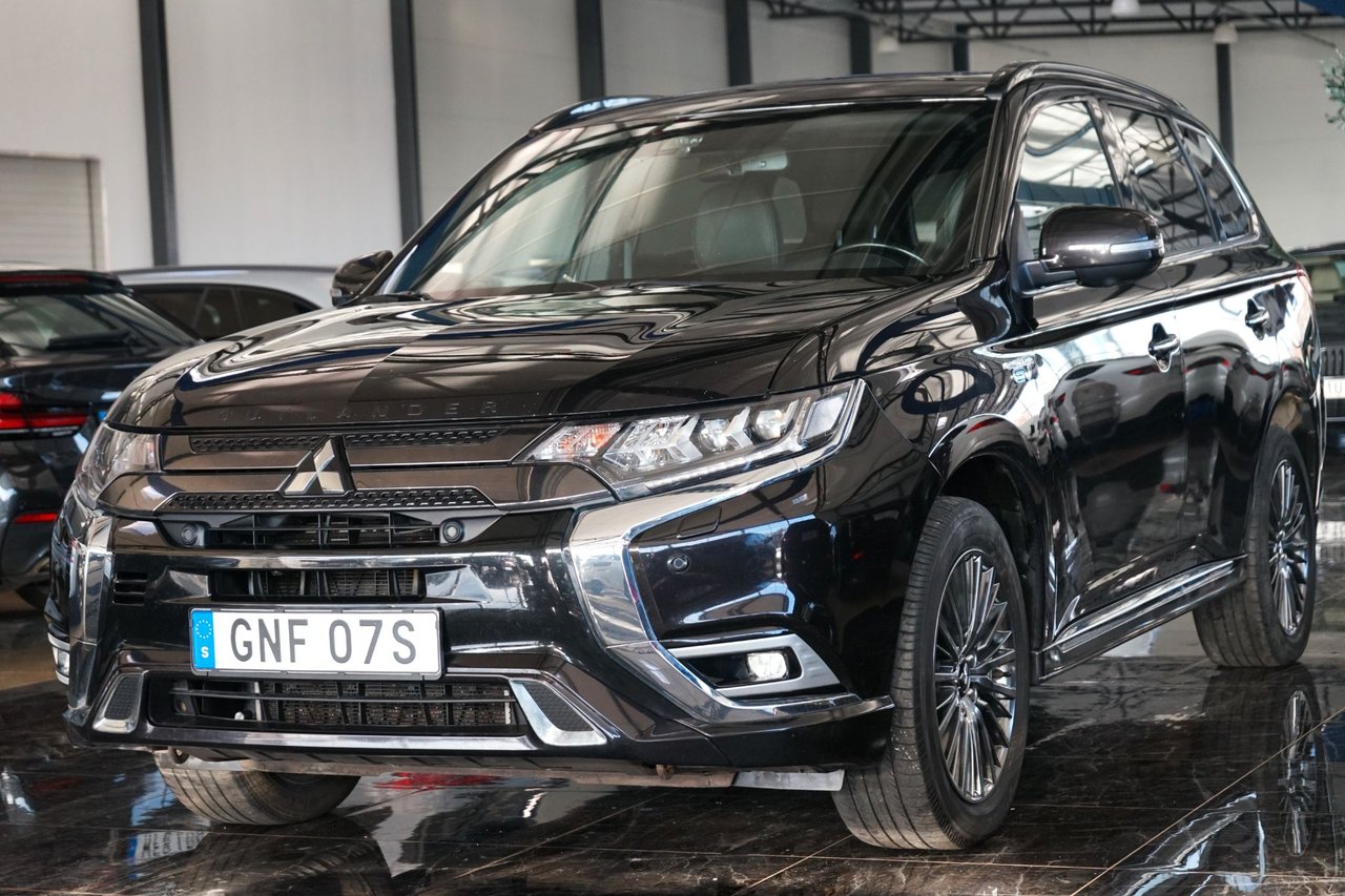 Mitsubishi Outlander PHEV S-E...