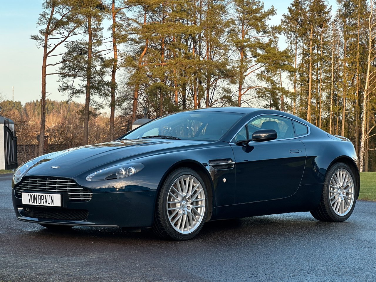 Aston Martin V8 Vantage 4.7 V8 Sportshift II, 426hk, 2009