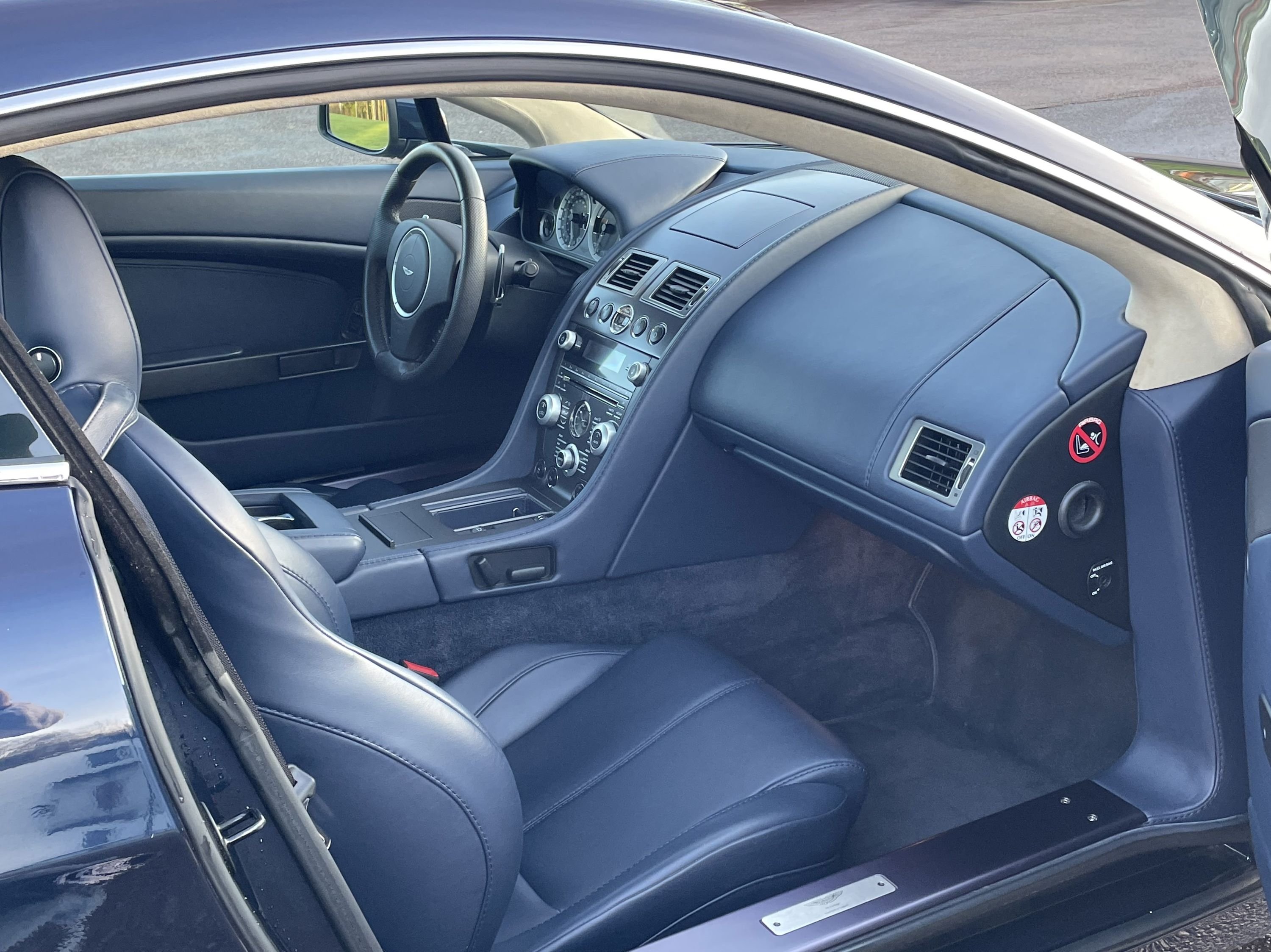 Aston Martin V8 Vantage 4.7 V8 Sportshift II, 426hk, 2009