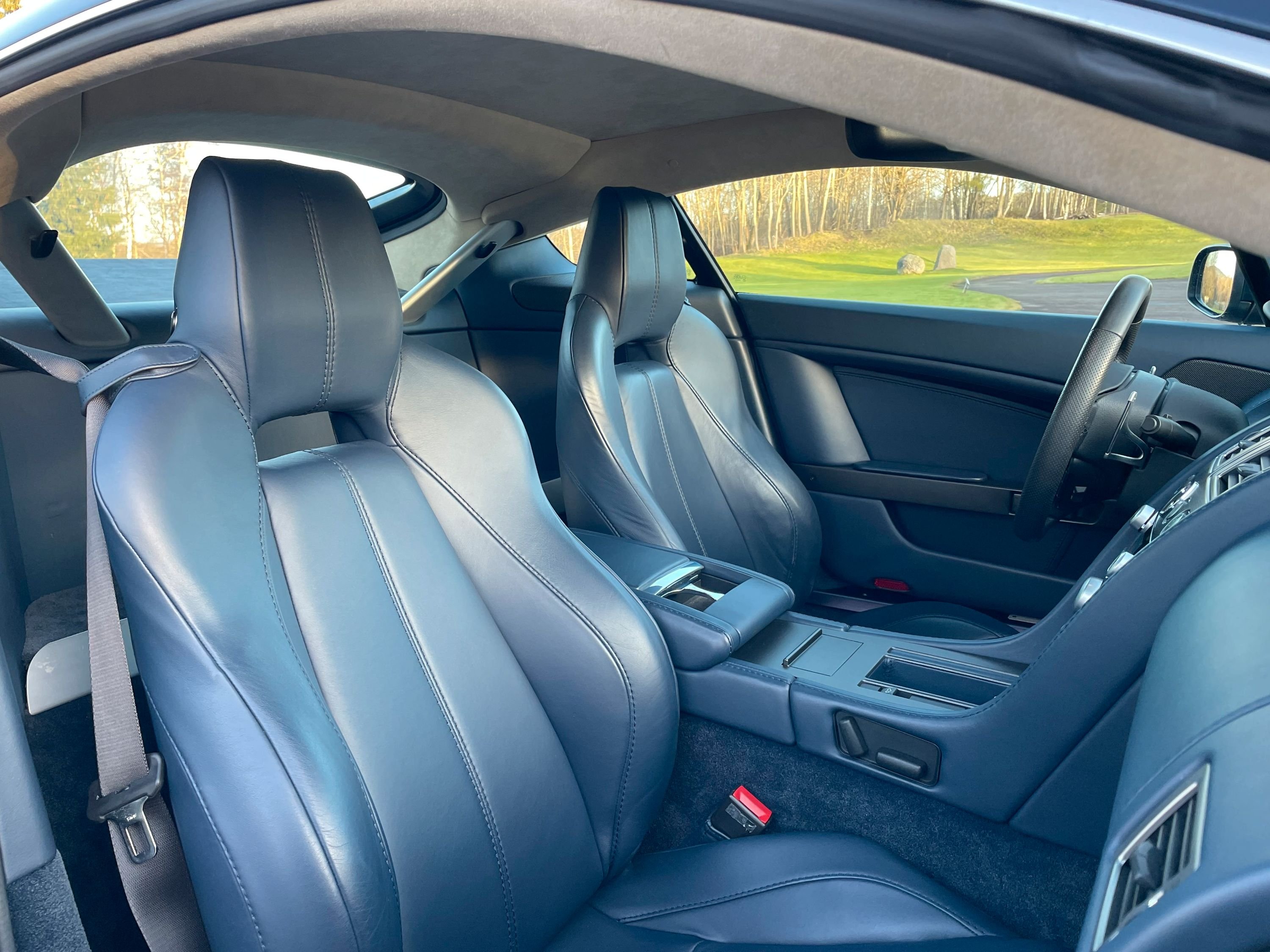 Aston Martin V8 Vantage 4.7 V8 Sportshift II, 426hk, 2009