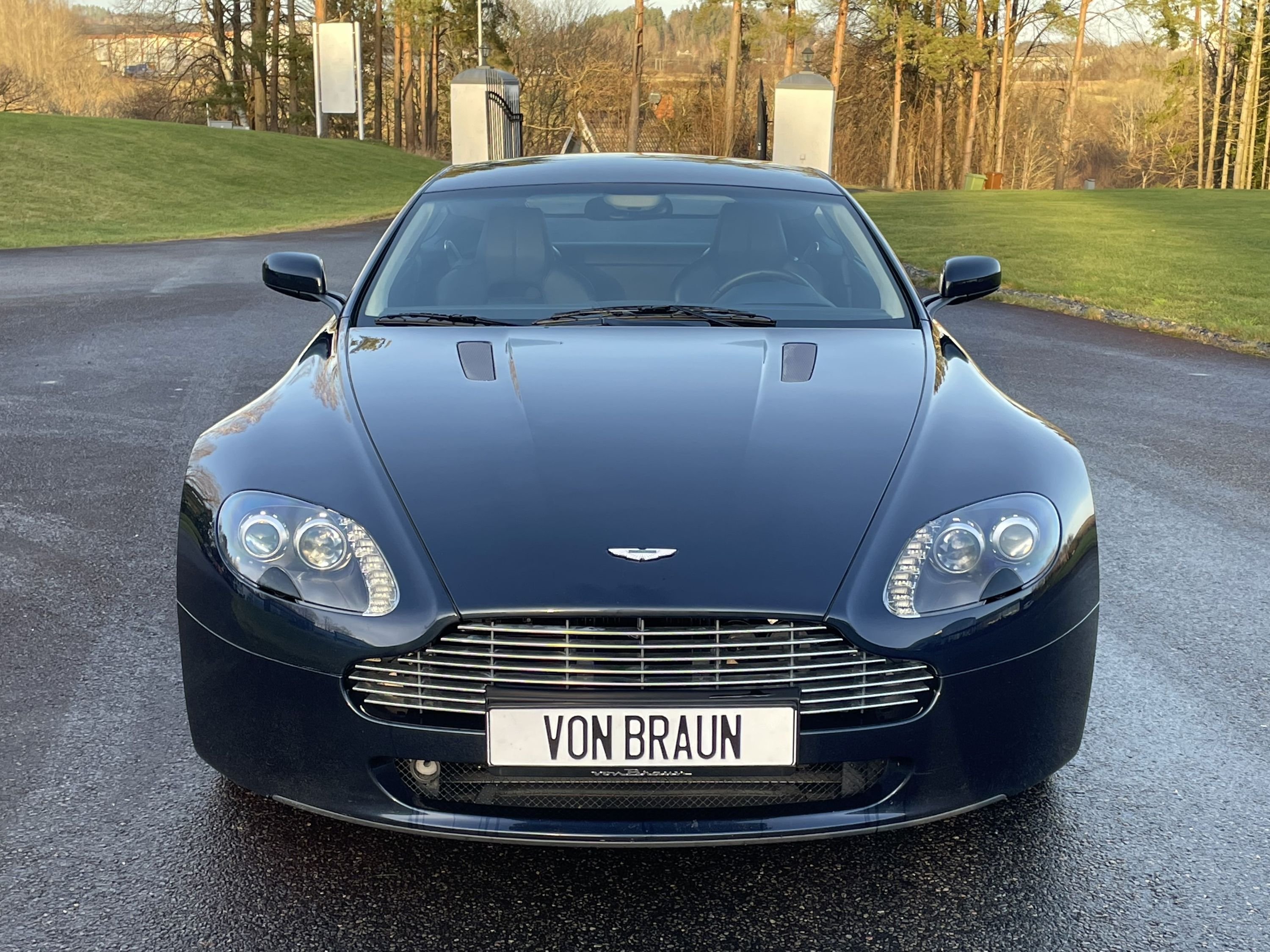 Aston Martin V8 Vantage 4.7 V8 Sportshift II, 426hk, 2009