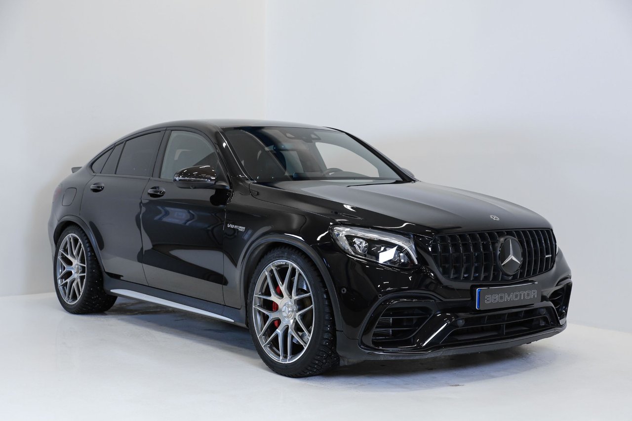 Mercedes-Benz AMG GLC 63 S Co...