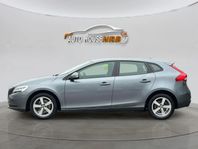 Volvo V40 D3 Momentum NYSER NYBES P-VÄRME2,95% RÄNTA