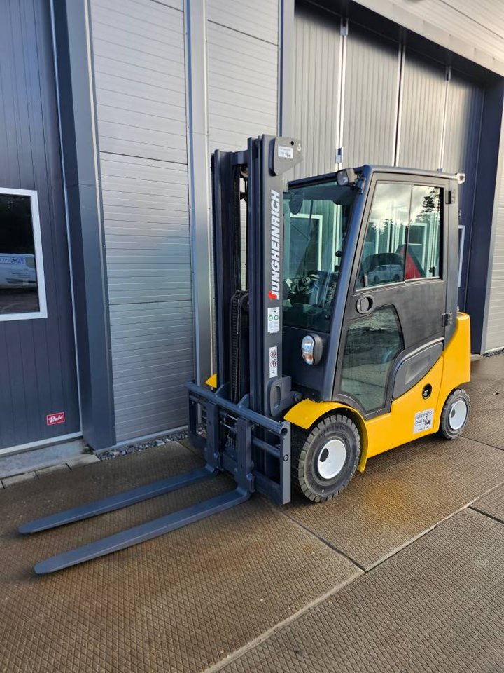 Jungheinrich DFG320S 2ton die...